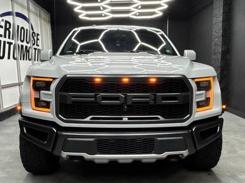 Used 2017 Ford F150 Raptor w/ Equipment Group 802A Luxury AWD/4WD image 15
