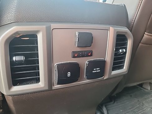 Used 2022 Ford F250 King Ranch w/ King Ranch Ultimate Package AWD/4WD image 21