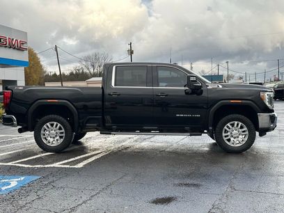 Used 2022 GMC Sierra 2500 SLE w/ SLE Convenience Package