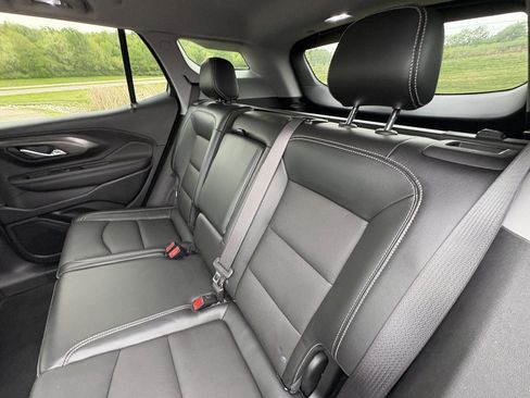Used 2023 GMC Terrain SLT w/ LPO, Cargo Package AWD/4WD image 20