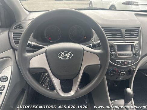 Used 2016 Hyundai Accent SE image 14