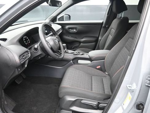 Used 2027 Honda HR-V Sport image 12