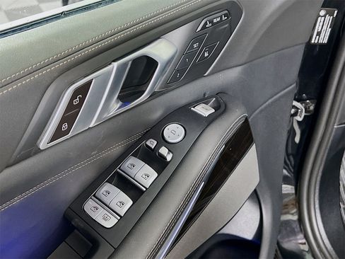 Used 2024 BMW X7 xDrive40i image 20