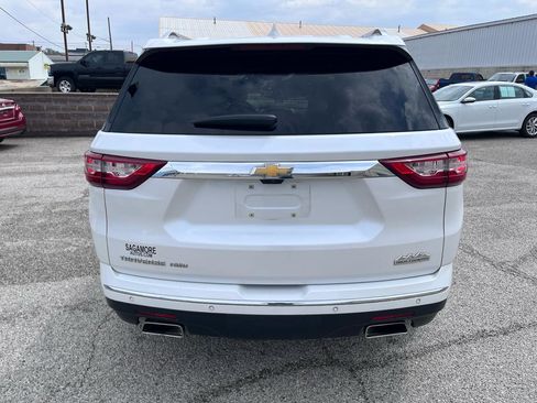 Used 2018 Chevrolet Traverse High Country AWD/4WD image 4