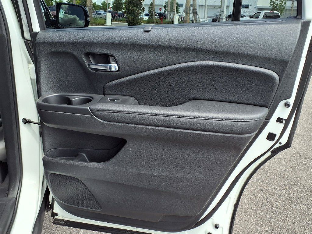 Used 2021 Honda Passport Elite image 14