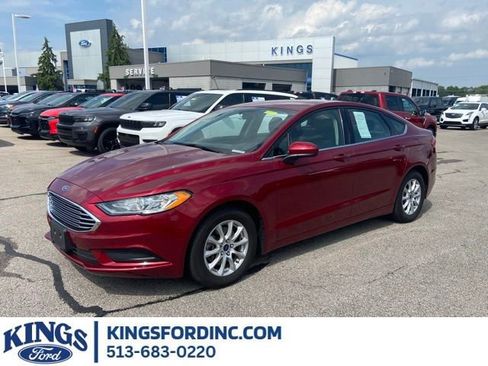 Used 2017 Ford Fusion S FWD image 1