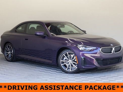 Used 2025 BMW 230i Coupe RWD image 2