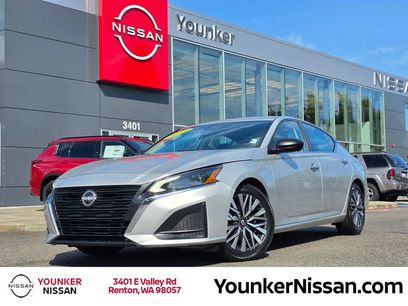 Used 2024 Nissan Altima 2.5 SV