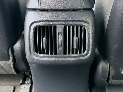 Used 2015 Kia Sportage EX image 16