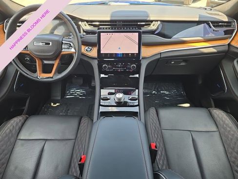 Certified 2023 Jeep Grand Cherokee Summit AWD/4WD image 9
