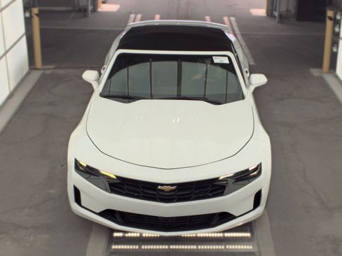Used 2020 Chevrolet Camaro LT RWD image 2