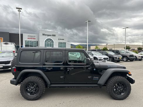 Used 2025 Jeep Wrangler Unlimited Sport S 4xe image 6