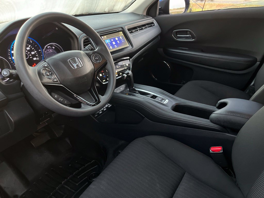 Used 2018 Honda HR-V EX image 18