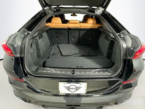 Used 2022 BMW X6 xDrive40i w/ M Sport Package image 27