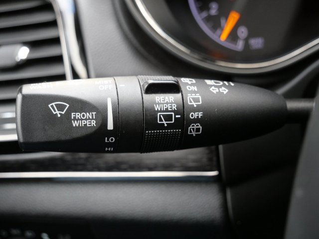 Used 2020 Jeep Grand Cherokee High Altitude AWD/4WD image 18