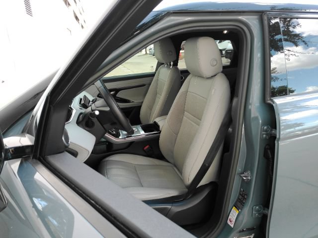 Used 2023 Land Rover Range Rover Evoque S AWD/4WD image 16