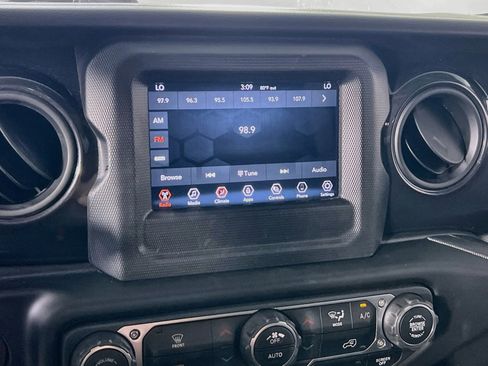 Used 2023 Jeep Wrangler Unlimited Sport AWD/4WD image 14