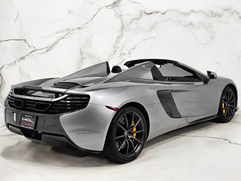 Used 2015 McLaren 650S Spider image 16
