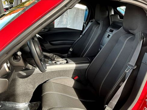 Used 2018 FIAT 124 Spider Classica w/ Technology Group image 18