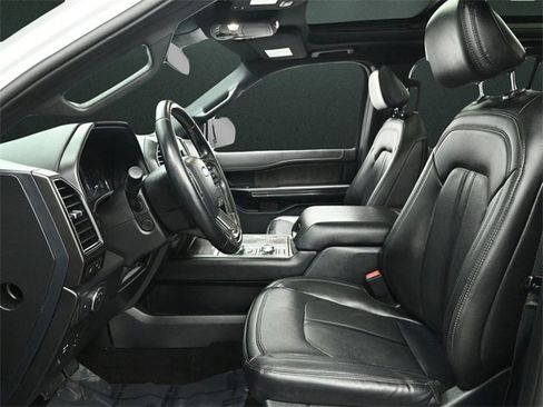 Used 2021 Ford Expedition Limited image 10