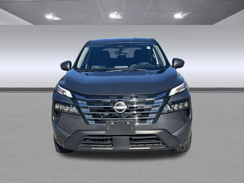 Used 2024 Nissan Rogue SV image 8