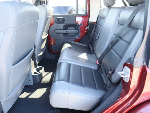 Used 2010 Jeep Wrangler Unlimited Sahara w/ Trailer Tow Group image 26