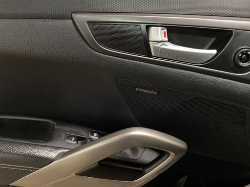 Used 2016 Hyundai Veloster Turbo w/ Option Group 04 image 31