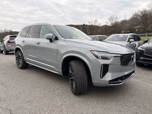 New 2026 Volvo XC90 B6 Ultra image 1