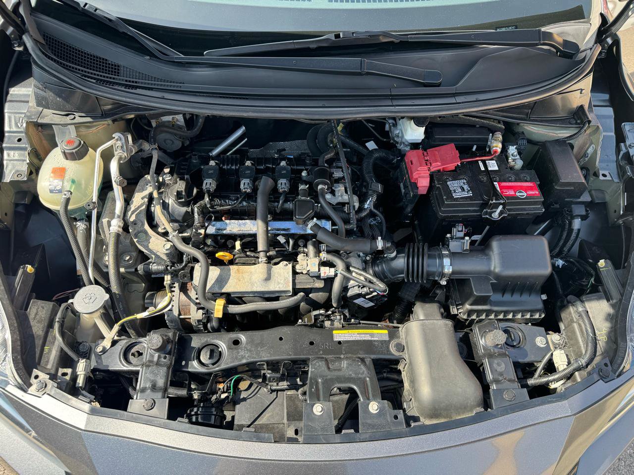 Used 2020 Nissan Versa S FWD image 33