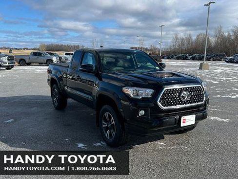 Certified 2019 Toyota Tacoma TRD Sport image 1