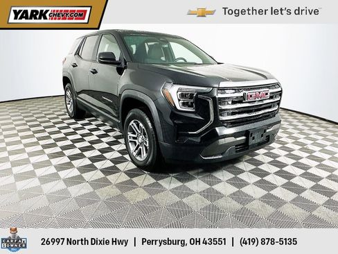 Certified 2025 GMC Terrain Elevation AWD/4WD image 1