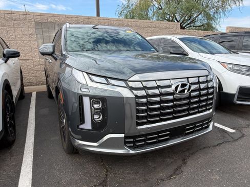 Used 2024 Hyundai Palisade Calligraphy AWD/4WD image 5