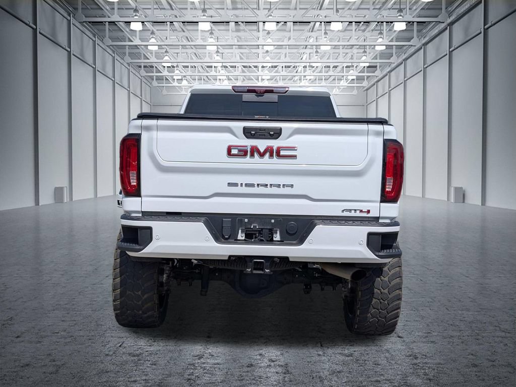 Used 2022 GMC Sierra 2500 AT4 w/ AT4 Premium Plus Package AWD/4WD image 11