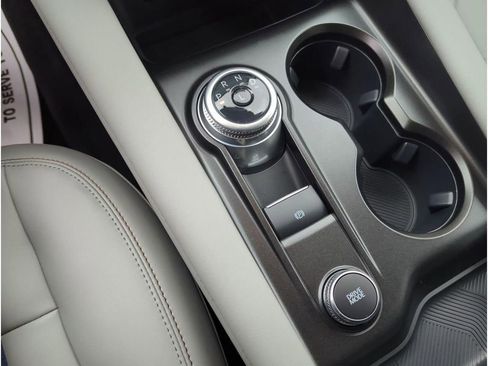 New 2026 Ford Explorer Active w/ Active Comfort Package RWD image 22