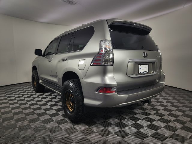 Used 2021 Lexus GX 460 Premium w/ Premium Package AWD/4WD image 3