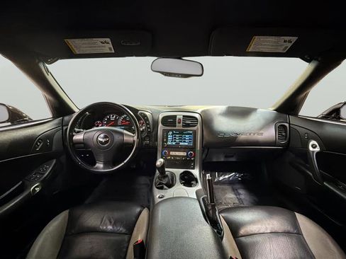 Used 2006 Chevrolet Corvette Z06 w/ Preferred Equipment Group image 31