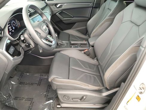 Certified 2022 Audi Q3 2.0T Premium Plus image 24