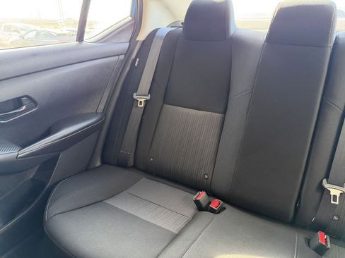 Used 2025 Nissan Sentra SV image 37