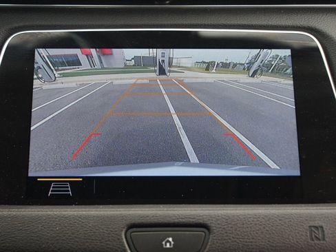 Used 2019 Cadillac XT4 Premium Luxury w/ Cold Weather Package FWD image 8