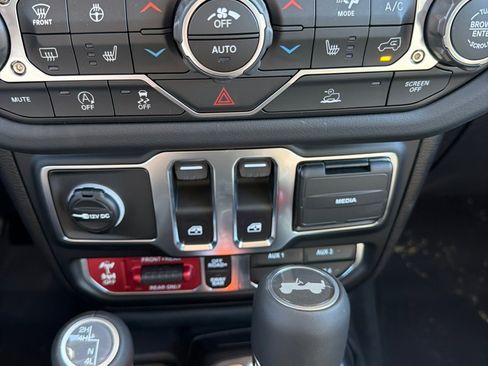New 2026 Jeep Wrangler Rubicon image 20