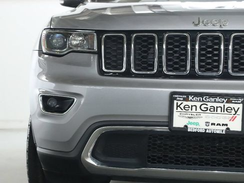 Used 2021 Jeep Grand Cherokee Limited w/ Luxury Group II AWD/4WD image 6