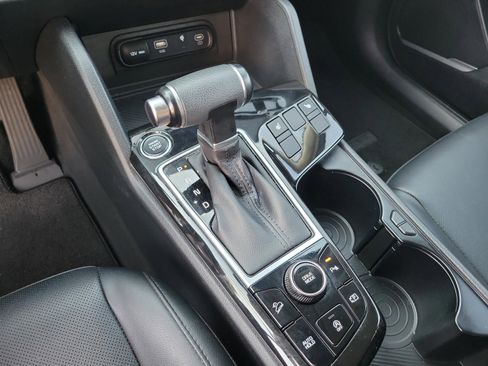 Certified 2023 Kia Sportage EX FWD image 22