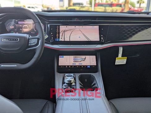 New 2025 Jeep Wagoneer S Limited image 17