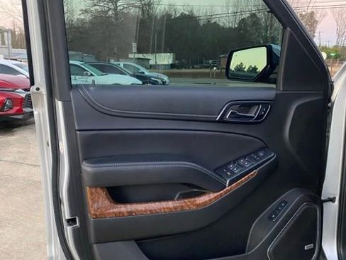 Used 2018 Chevrolet Tahoe Premier image 15