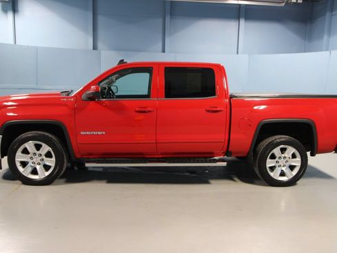 Used 2018 GMC Sierra 1500 SLE w/ SLE Value Package AWD/4WD image 23