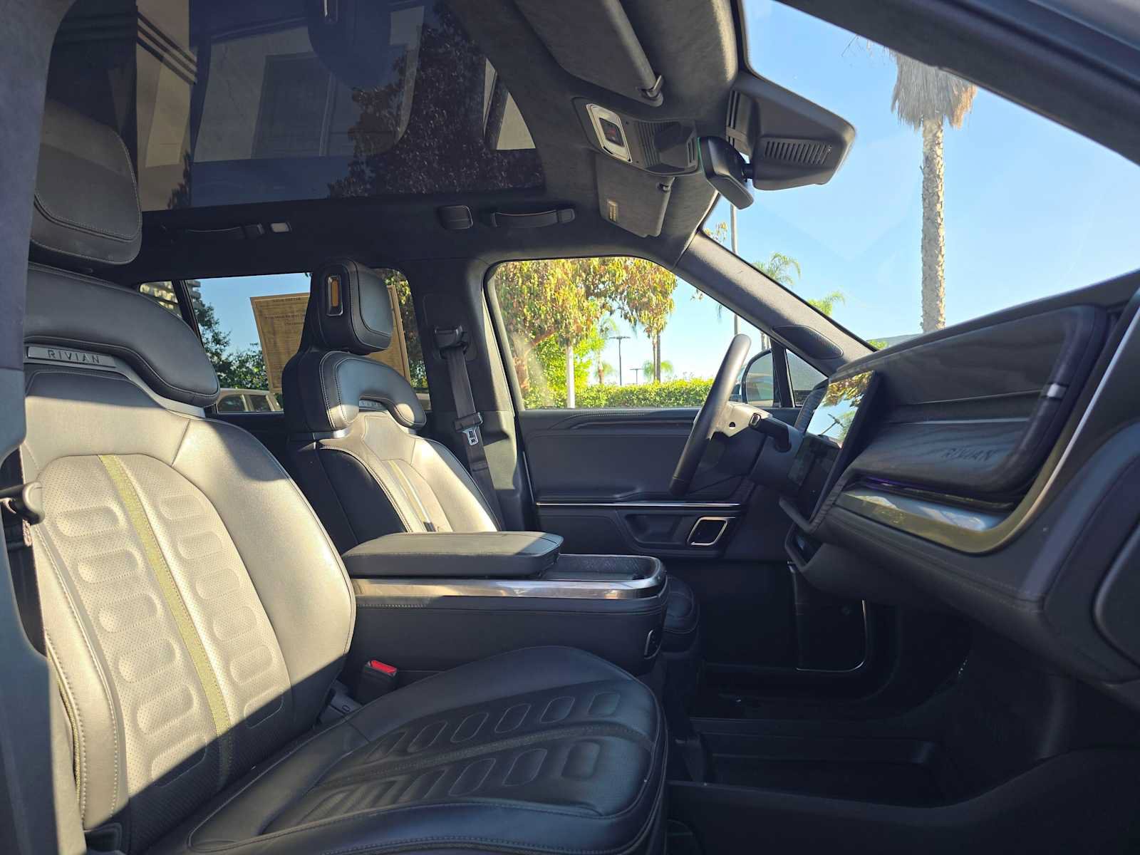 Used 2023 Rivian R1S Adventure Quad AWD/4WD image 10