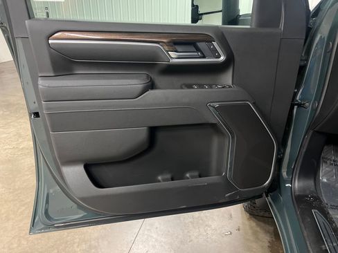 New 2026 Chevrolet Silverado 2500 LT w/ Trail Boss Package AWD/4WD image 14