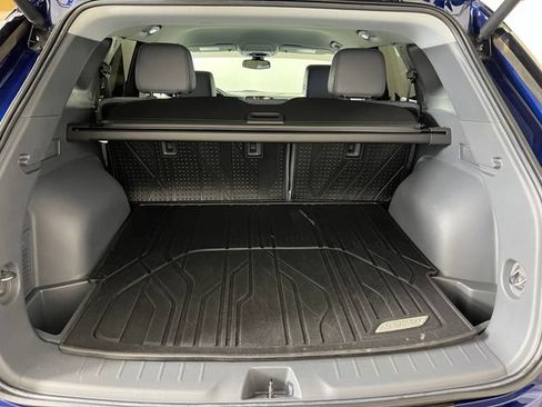Used 2022 Chevrolet Blazer LT FWD image 22