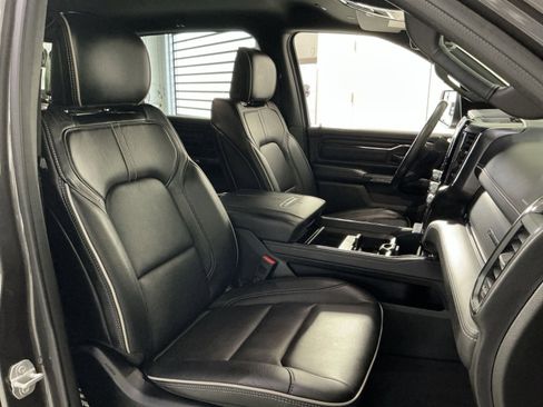 Used 2024 RAM 1500 Limited image 33