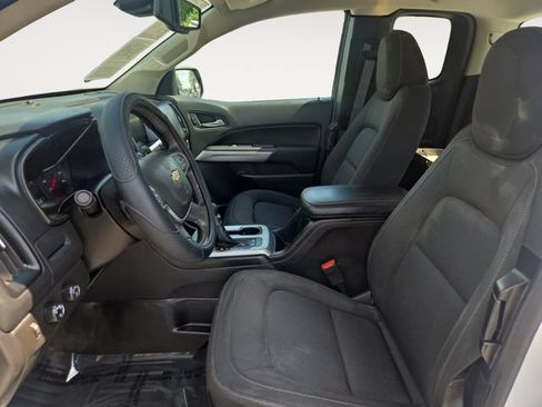 Used 2022 Chevrolet Colorado LT w/ Fleet Safety Package AWD/4WD image 9